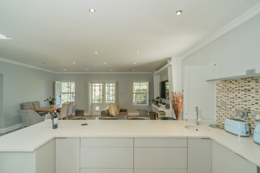 4 Bedroom Property for Sale in Brookwood Western Cape